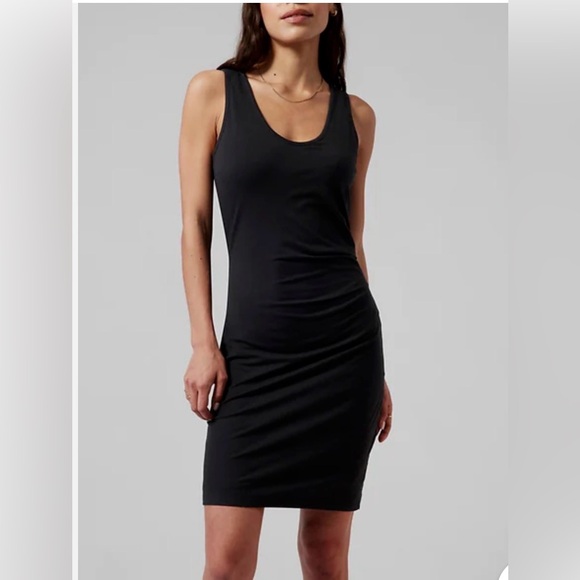 Athleta Dresses & Skirts - Athleta Black Ruched Body Con Della Sleeveless Dress